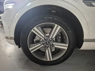 Genesis GV80 2024, 7230 км, за 43607.53 USD