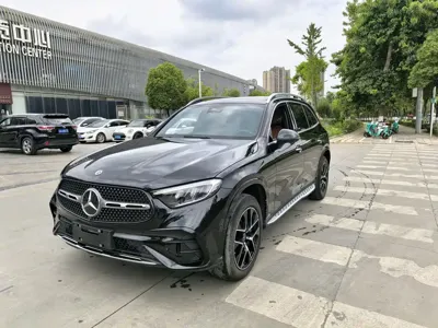 Mercedes-Benz GLC 2024, 42000 км, за 39103.17 USD