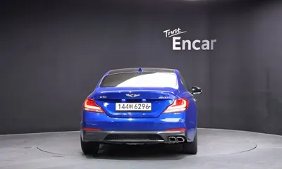 Genesis G70 2018, 129639 км, за 10083.28 USD