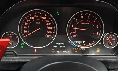 BMW 3-Series 2017, 114779 км, за 10364.97 USD - фото 8