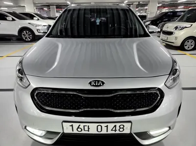 Kia Niro · 2017 год
