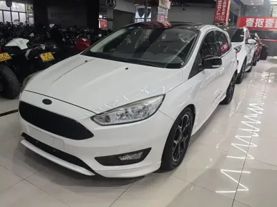 Ford Focus · 2017 год