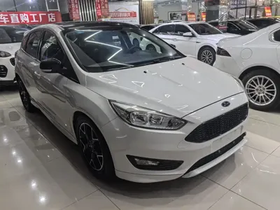 Ford Focus 2017, 110000 км, за 3795.25 USD