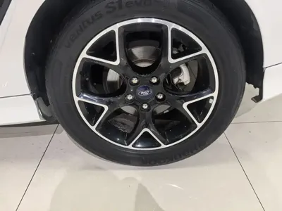 Ford Focus 2017, 110000 км, за 3795.25 USD - фото 8