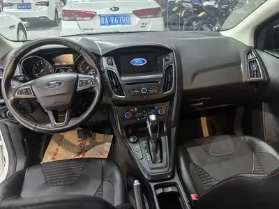 Ford Focus 2017, 110000 км, за 3795.25 USD - фото 9