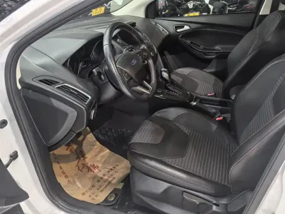 Ford Focus 2017, 110000 км, за 3795.25 USD - фото 12