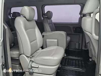 Hyundai Starex 2015, 169306 км, за 5448.34 USD - фото 12