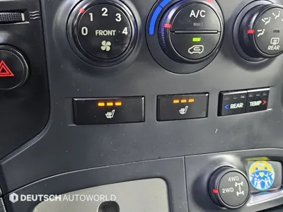 Hyundai Starex 2015, 169306 км, за 5448.34 USD - фото 17