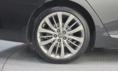 Genesis G80 2018, 153790 км, за 9706.85 USD