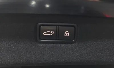 Genesis G80 2018, 153790 км, за 9706.85 USD - фото 27