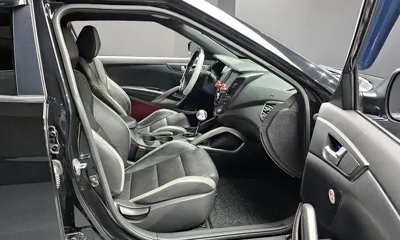 Hyundai Veloster 2016, 92687 км, за 4834.43 USD - фото 11