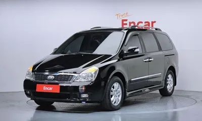 Kia Canival · 2013 год