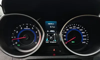 Hyundai Avante 2015, 91624 км, за 3711.66 USD - фото 8