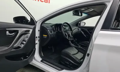 Hyundai Avante 2015, 91624 км, за 3711.66 USD - фото 10