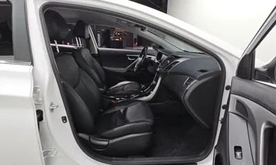 Hyundai Avante 2015, 91624 км, за 3711.66 USD - фото 12