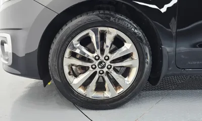 Kia Canival 2015, 182205 км, за 4745.5 USD