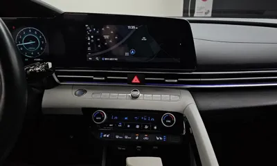 Hyundai Avante 2021, 41088 км, за 12372.2 USD - фото 16