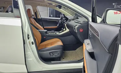 Lexus NX 2019, 186939 км, за 16345.02 USD - фото 11