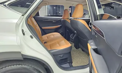 Lexus NX 2019, 186939 км, за 16345.02 USD - фото 12