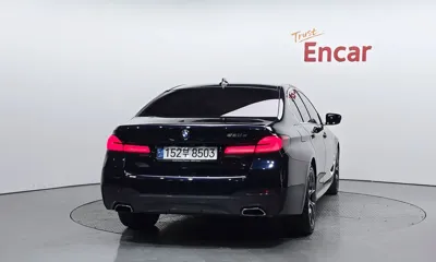 BMW 5-Series 2021, 69706 км, за 24264.92 USD