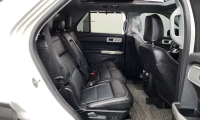 Ford Explorer 2021, 43983 км, за 20130.3 USD - фото 12