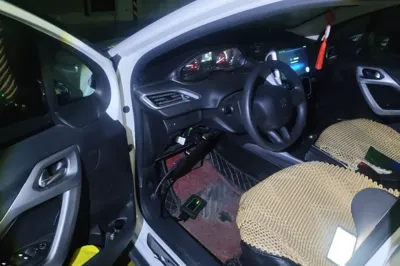 Peugeot 2008 2014, 68200 км, за 5154 USD - фото 13