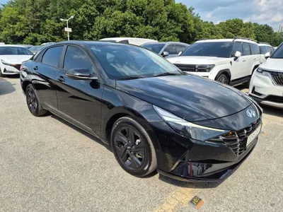 Hyundai Avante 2023, 64775 км, за 11684.39 USD
