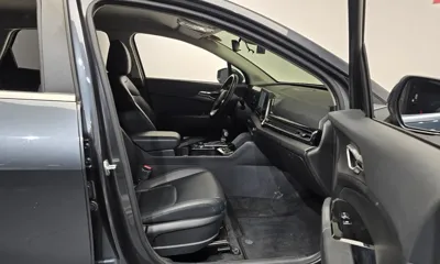 Kia Sportage 2022, 94304 км, за 12295.09 USD - фото 11