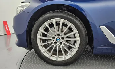 BMW 5-Series 2020, 41275 км, за 19180.23 USD