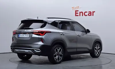Kia Seltos 2023, 49842 км, за 12275.17 USD