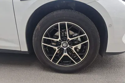 BYD Qin L 2026, 5500 км, за 16146 USD - фото 9