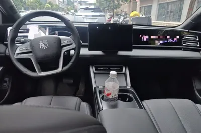 BYD Qin L 2026, 5500 км, за 16146 USD - фото 10