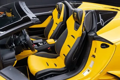 Lamborghini Huracan 2023, 13224 км, за 234420.69 USD - фото 9