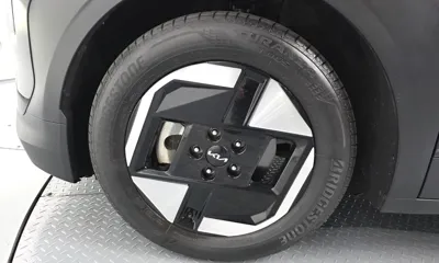 Kia EV3 2025, 52186 км, за 19437.03 USD