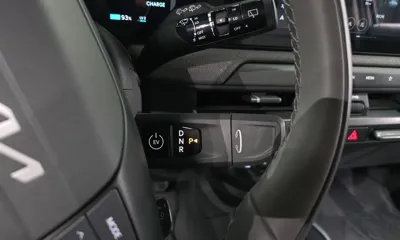 Kia EV3 2025, 52186 км, за 19437.03 USD - фото 9