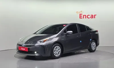 Toyota Prius · 2019 год