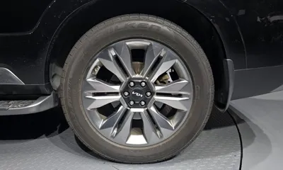 Kia Mohave 2023, 74713 км, за 22646.71 USD