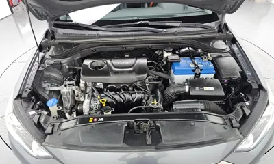 Hyundai Avante 2016, 82923 км, за 7035.83 USD - фото 6