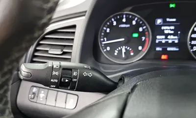 Hyundai Avante 2016, 82923 км, за 7035.83 USD - фото 12