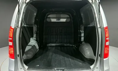 Hyundai Starex 2017, 87813 км, за 7023.76 USD - фото 20