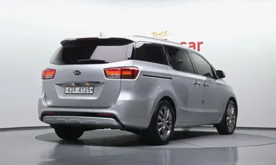 Kia Canival 2016, 113876 км, за 6432.98 USD