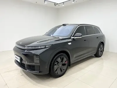 Li Auto Li L7 · 2024 год