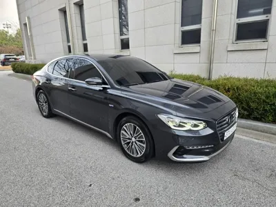 Hyundai Grandeur 2019, 172311 км, за 7351.98 USD