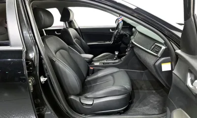 Kia K5 2019, 133094 км, за 8060.84 USD - фото 11