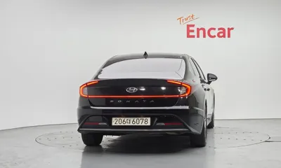 Hyundai Sonata 2022, 114041 км, за 10271.07 USD