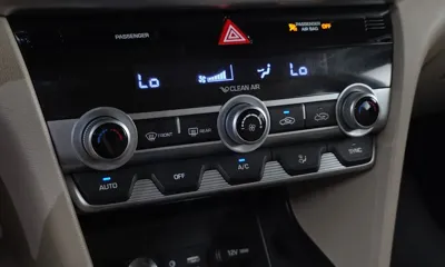 Hyundai Avante 2020, 94479 км, за 7488.44 USD - фото 11