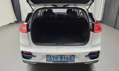 Kia Niro 2019, 52841 км, за 13348.96 USD - фото 18
