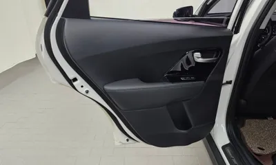 Kia Niro 2019, 52841 км, за 13348.96 USD - фото 25