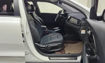 Kia Niro 2019, 52841 км, за 13348.96 USD - фото 26