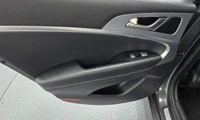 Genesis G70 2019, 90364 км, за 12377.86 USD - фото 25